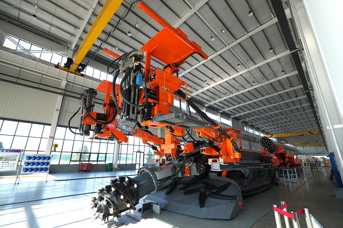 EBZ220M-2掘錨機(jī)